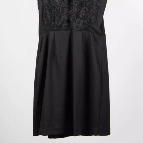 NWT Michael Kors Black Lace Sleeveless Midi dress limited edition size 0 - Picture 2 of 7